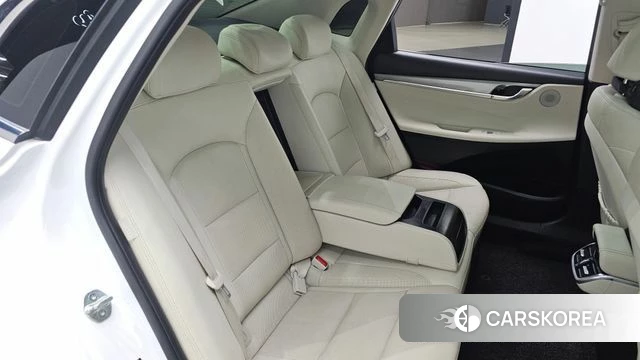 Hyundai The New Grandeur IG Hybrid id 4303517 из Кореи 25