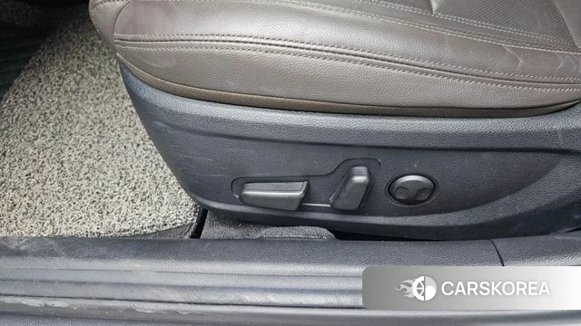 Hyundai The New Grandeur IG id 4625645 из Кореи 25