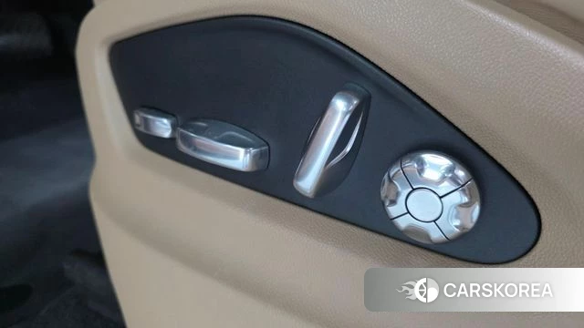 Porsche Cayenne (PO536) id 4697557 из Кореи 25