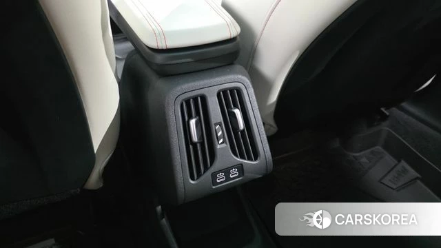 BMW X2 (U10) id 4487735 из Кореи 25