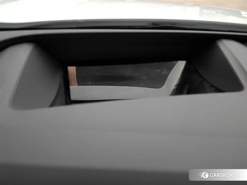 Audi Q6L id 4515283 из Китая 25