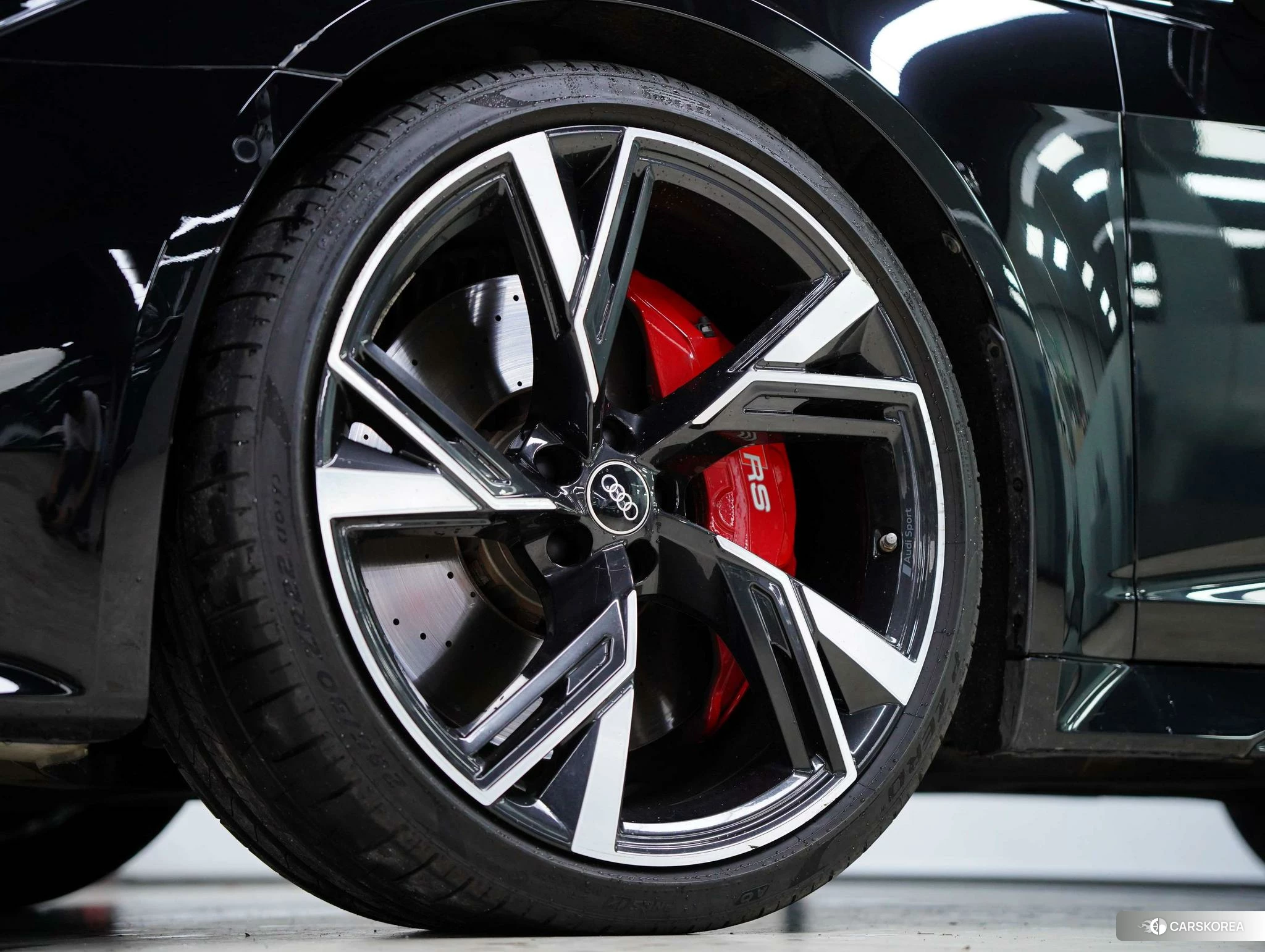 Audi RS 6 id 4499186 из Китая 25