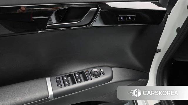Hyundai Grandeur Hybrid (GN7) id 4590849 из Кореи 25