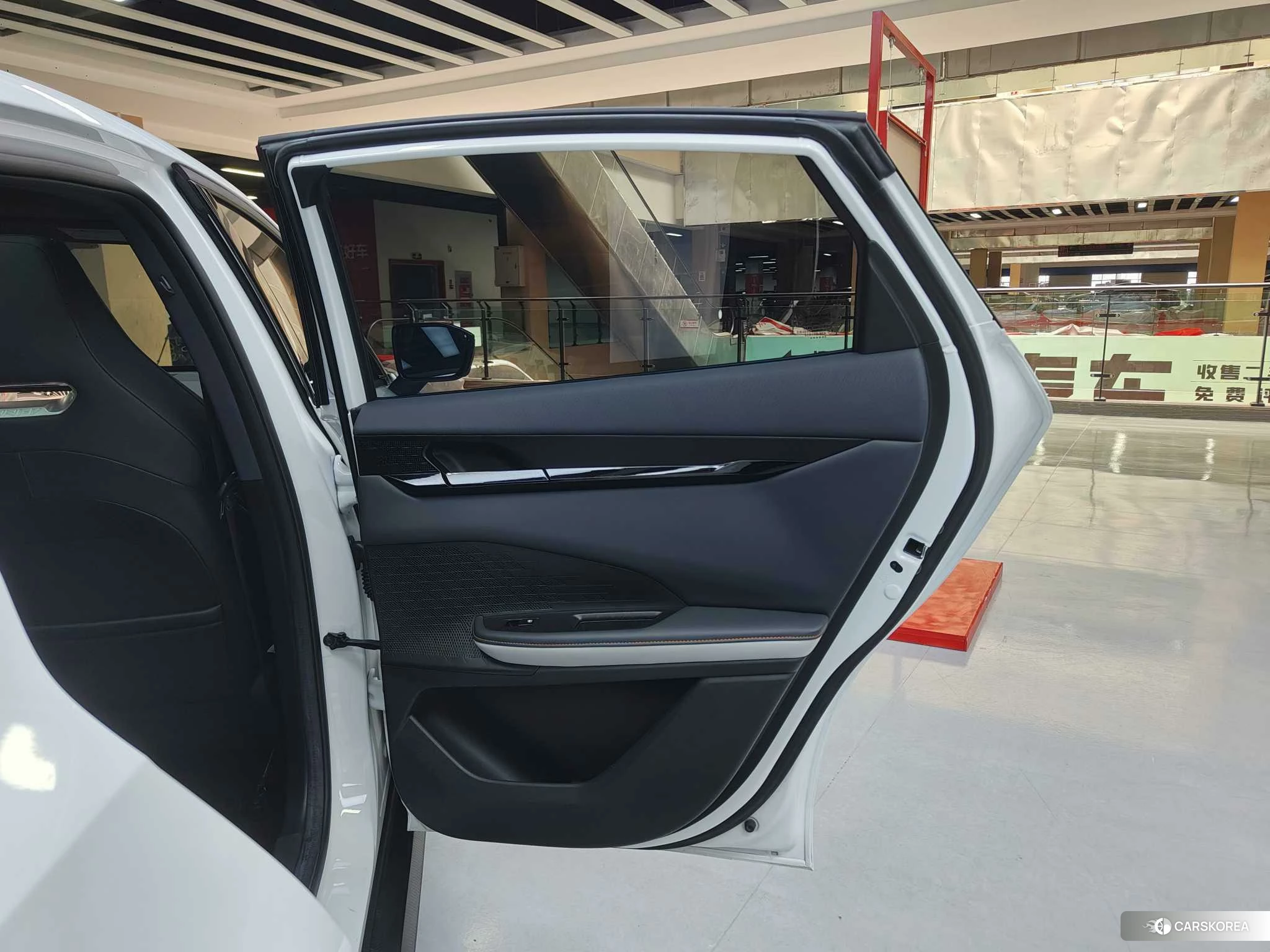 Chang'an UNI-V id 4468006 из Китая 25