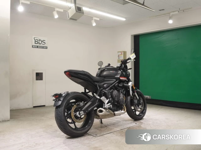 Triumph TRIDENT 660 id 3946622 из Японии 25