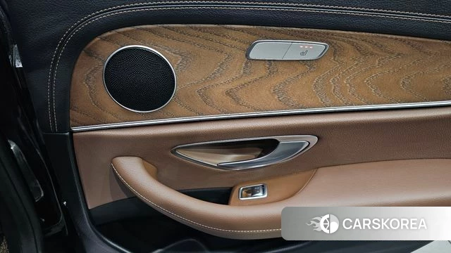 Mercedes-Benz E-Class W213 id 4864334 из Кореи 25