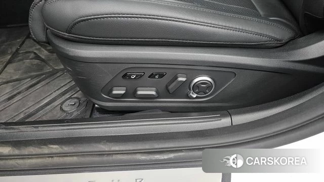 Hyundai Grandeur (GN7) id 4292214 из Кореи 25