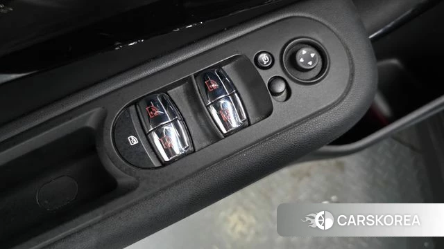 Mini Cooper Clubman id 4917275 из Кореи 25