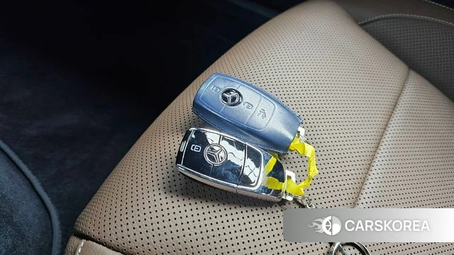 Mercedes-Benz E-Class W213 id 4293860 из Кореи 25