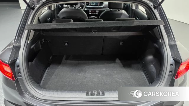 Kia Stonic id 4943940 из Кореи 25