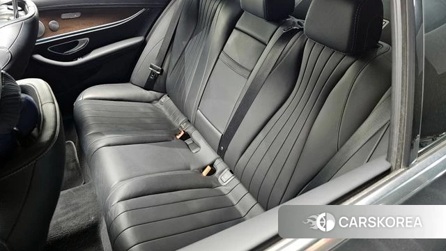 Mercedes-Benz E-Class W213 id 4384185 из Кореи 25