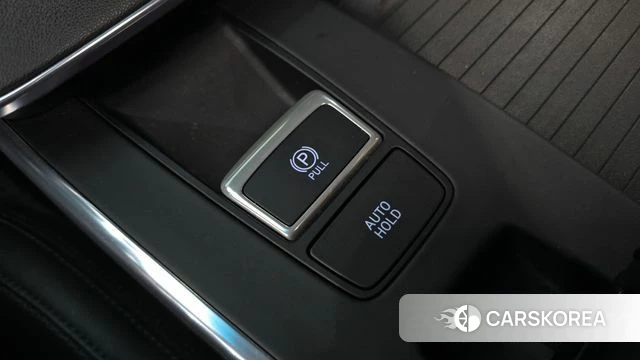 Hyundai The New Grandeur IG Hybrid id 4444217 из Кореи 25