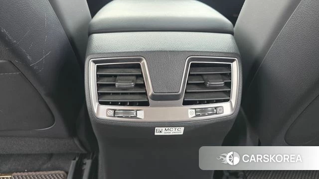 Ssangyong The New Rexton Sports Cannes id 4201145 из Кореи 25