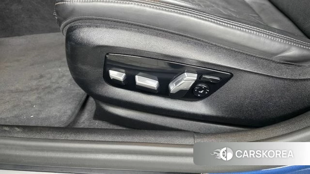 BMW 5 Series (G30) id 4759440 из Кореи 25