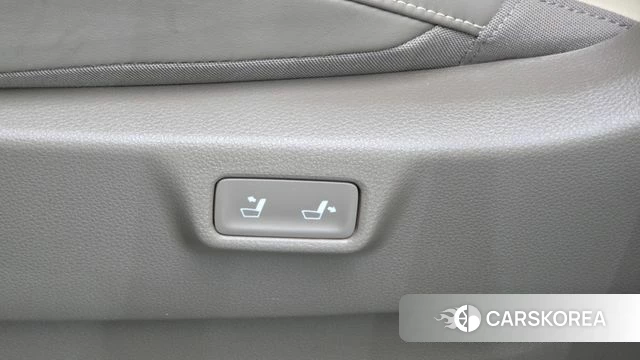 Kia Carnival 4th generation id 4671072 из Кореи 25