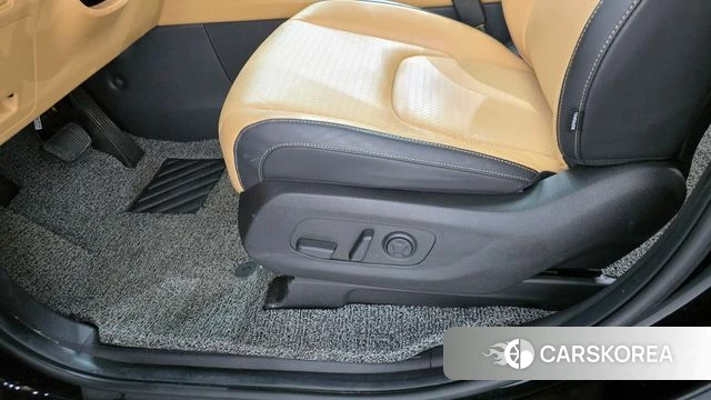 Kia Carnival 4th generation id 4310234 из Кореи 25
