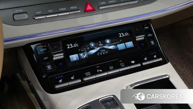 Hyundai The New Grandeur IG id 4424123 из Кореи 25