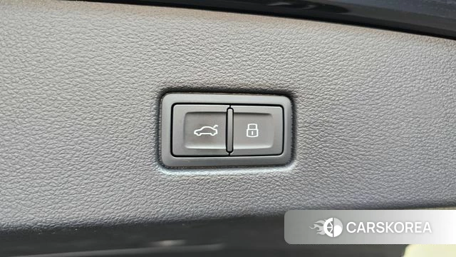 Audi A7 (4K) id 4441670 из Кореи 25