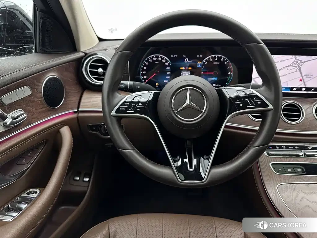 Mercedes-Benz E-Class id 4686005 из Китая 25