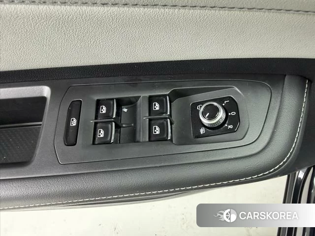 Volkswagen Tourang id 4300355 из Китая 25