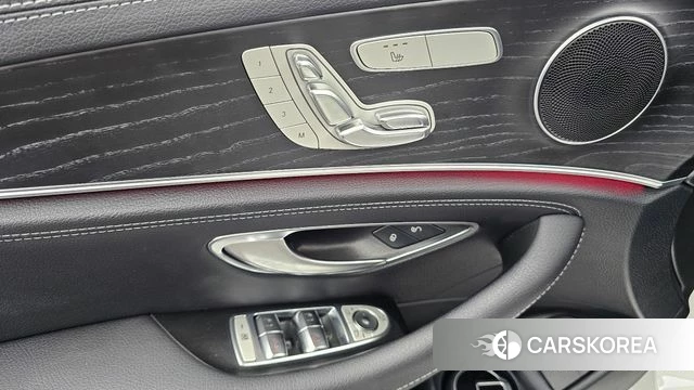 Mercedes-Benz E-Class W213 id 4495935 из Кореи 25