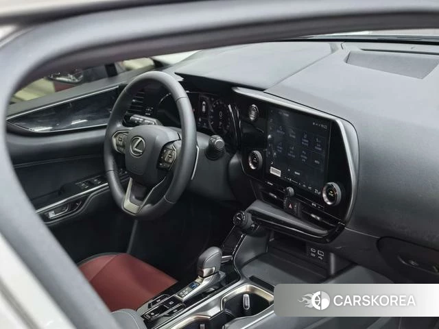 Lexus NX id 4277479 из Китая 25