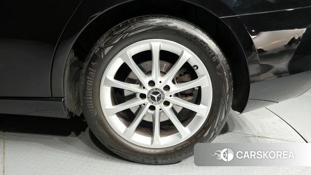 Mercedes-Benz A-Class W177 id 4304205 из Кореи 25