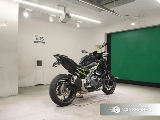 Kawasaki Z900 id 3950300 из Японии 25