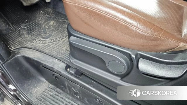 Hyundai The New Grand Starex id 4742133 из Кореи 25