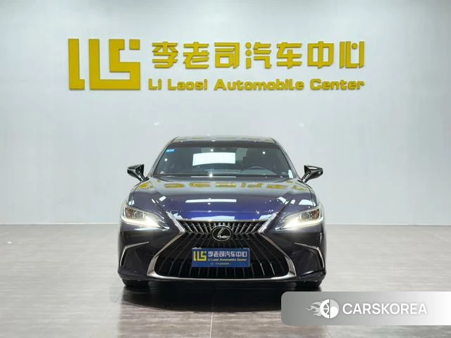 Lexus ES id 4314267 из Китая 25
