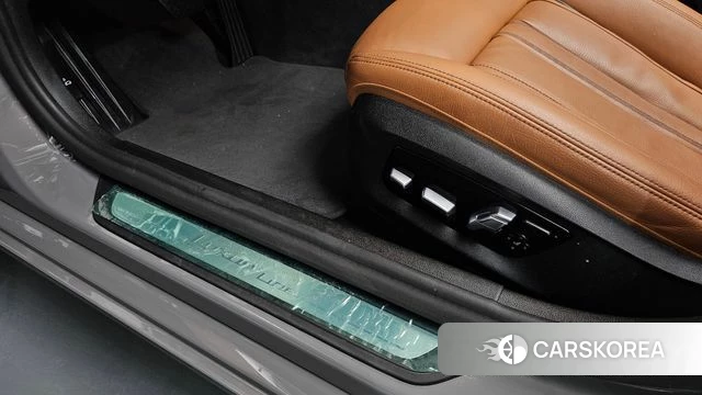 BMW 5 Series (G30) id 4592479 из Кореи 25