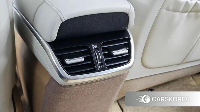 Hyundai The New Grandeur IG Hybrid id 4519891 из Кореи 25