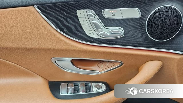 Mercedes-Benz E-Class W213 id 4688904 из Кореи 25