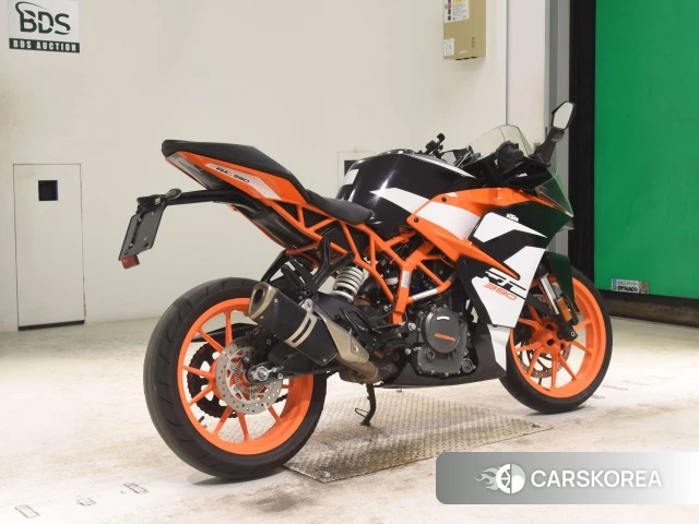 Проданный KTM RC 390 id 4199509 из Японии, фото 8