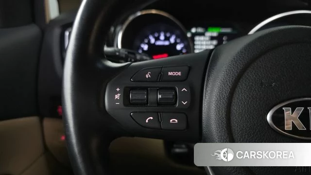 Kia The New Carnival id 4906903 из Кореи 25