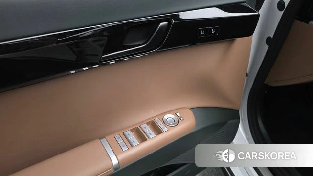 Hyundai Grandeur (GN7) id 4516510 из Кореи 25
