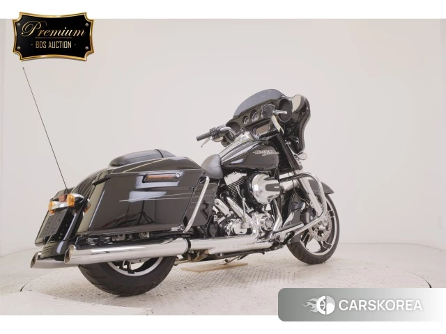 Harley-Davidson Street Glide FLHXS1690 id 3947739 из Японии 25