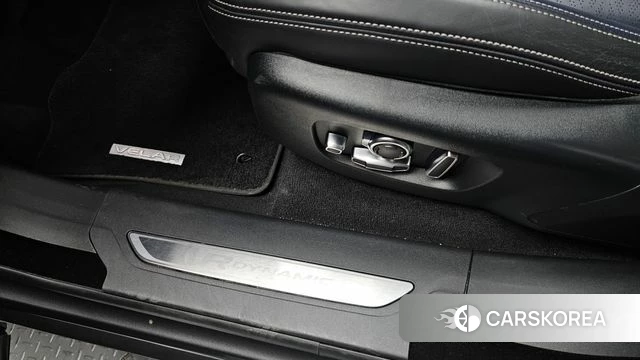 Land Rover Range Rover Velar id 4497008 из Кореи 25