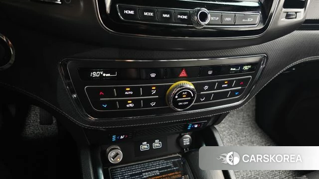 Ssangyong The New Rexton Sports Cannes id 4549946 из Кореи 25