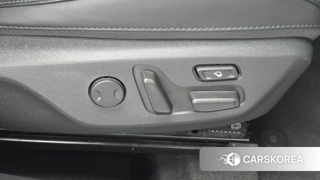 Kia Di Ol Nu Niro id 4641190 из Кореи 25