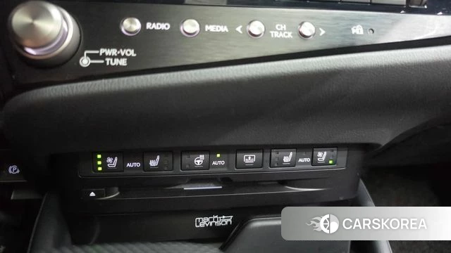Lexus ES300h 7th generation id 4707546 из Кореи 25