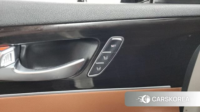 Kia The New Sorento id 4536609 из Кореи 25
