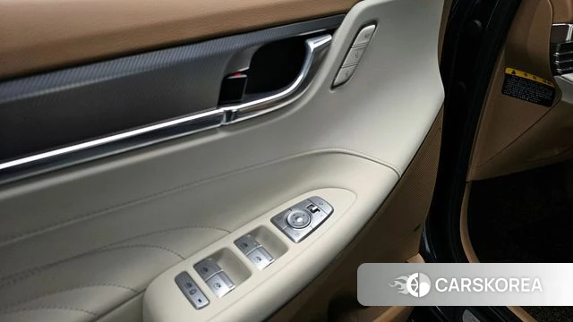 Hyundai The New Grandeur IG Hybrid id 4350932 из Кореи 25