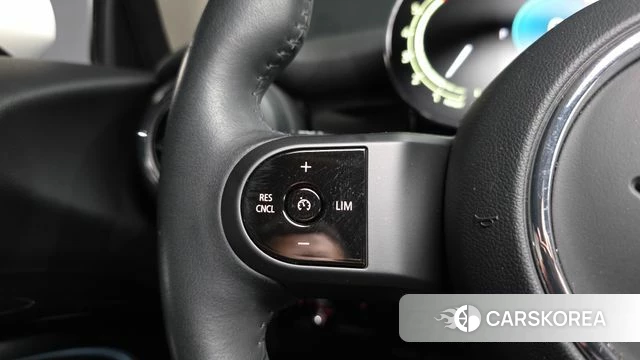 Mini Cooper id 4725577 из Кореи 25
