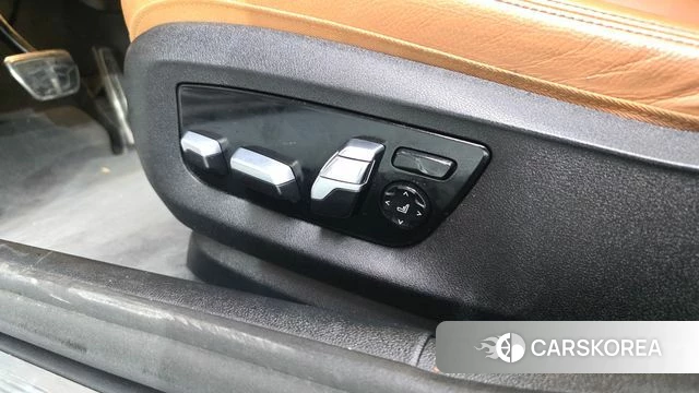 BMW 5 Series (G30) id 4550119 из Кореи 25