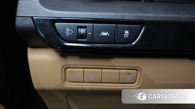 Kia Carnival 4th generation id 4302620 из Кореи 25