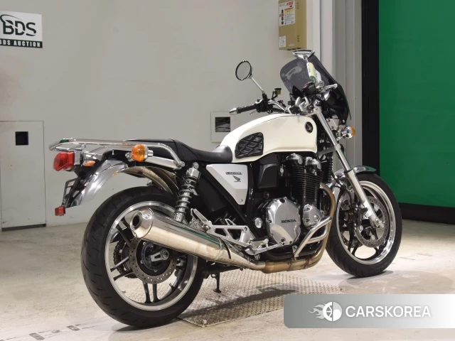 Проданный Honda CB1100 id 4200555 из Японии, фото 25