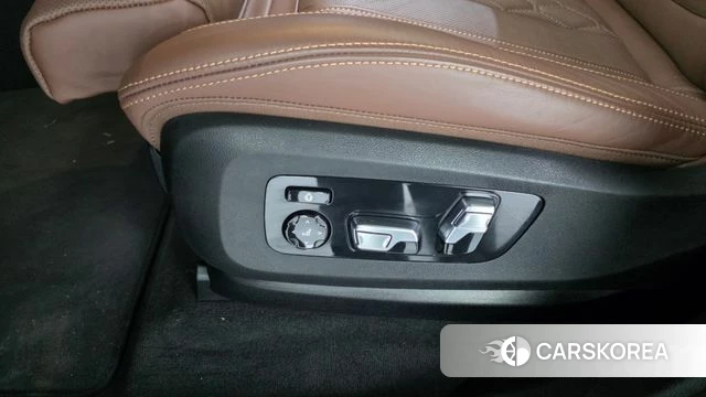 BMW X6 (G06) id 4336526 из Кореи 25