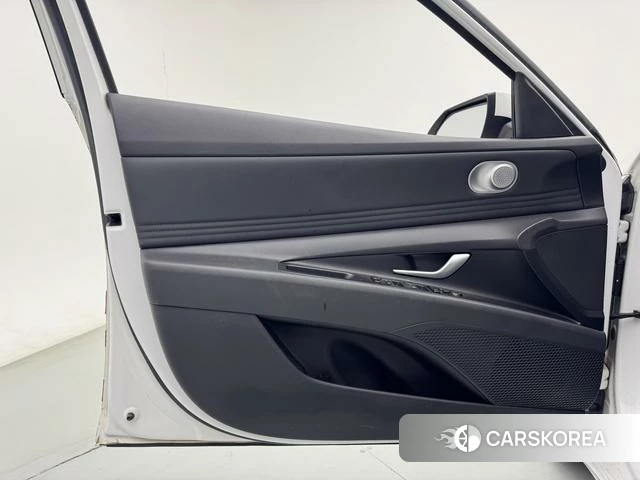 Hyundai Elantra id 4313882 из Китая 25