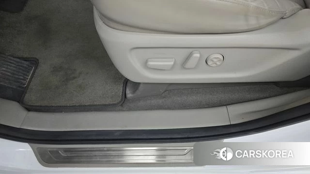 Kia The New Carnival id 4508457 из Кореи 25